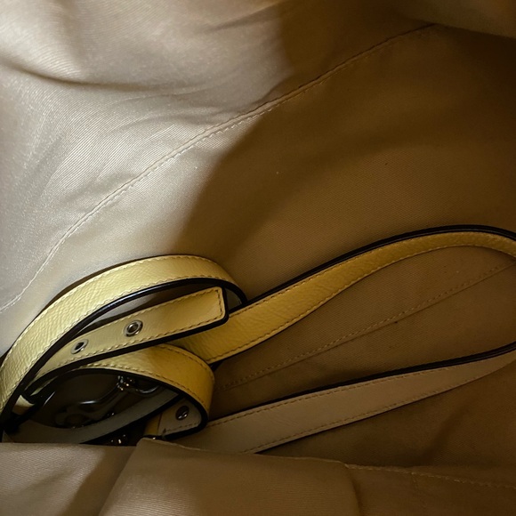 650 Coach yellow & tan with Coach billfold Preowned condition see pics### - Picture 12 of 13